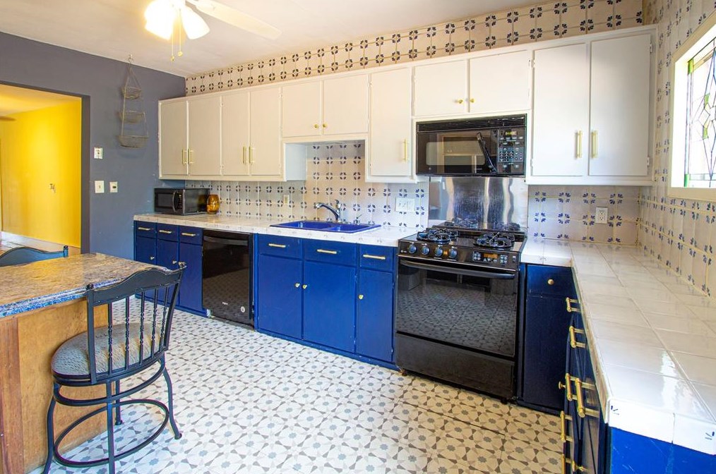 1812 Kane St, Houston TX  77007-7609 exterior