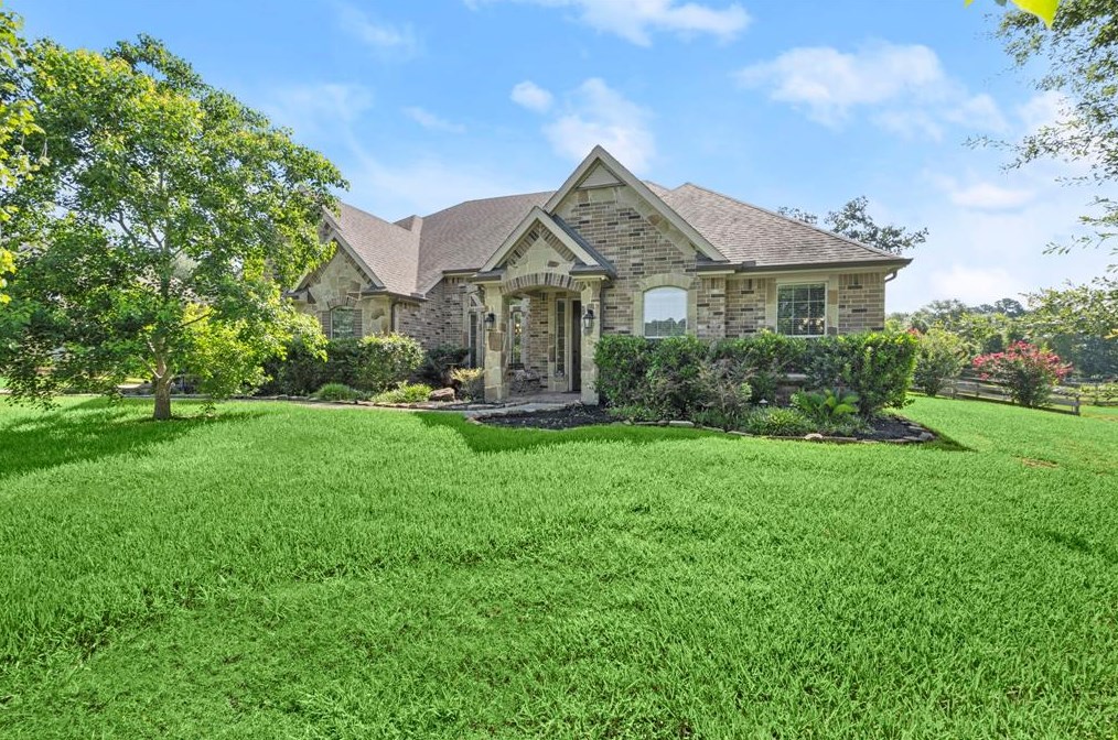 23918 Mccall Sound Blvd, Magnolia, TX 77355