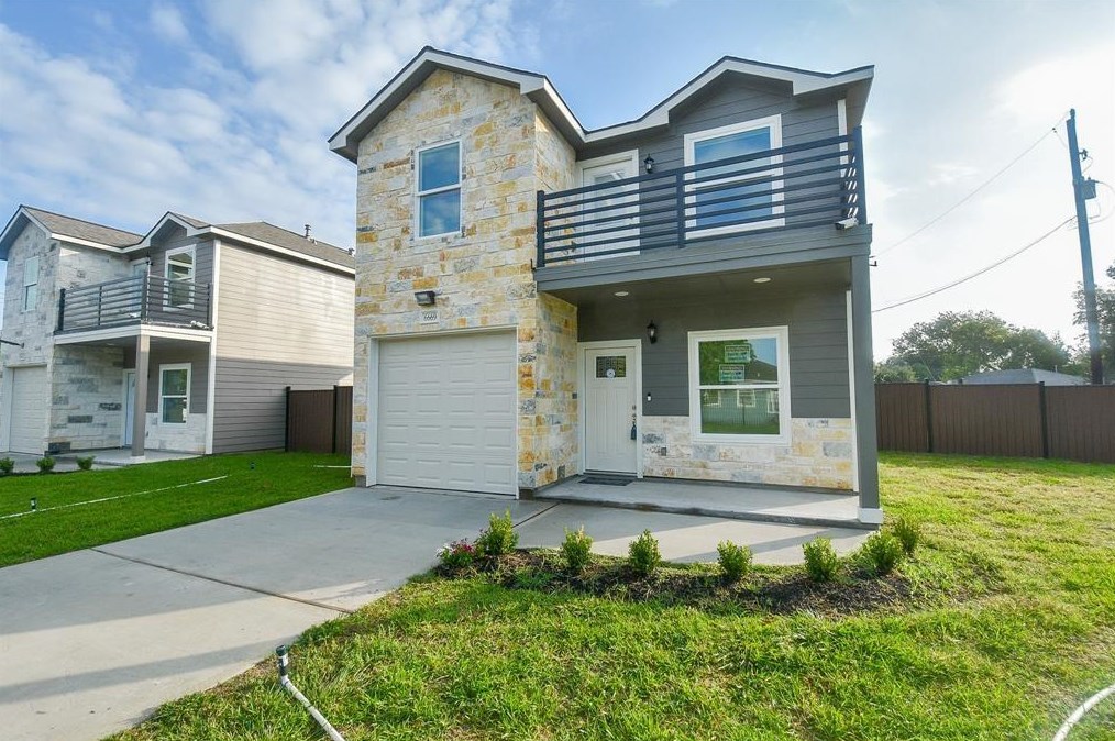 6669 Northdale, Houston TX  77087-6424 exterior