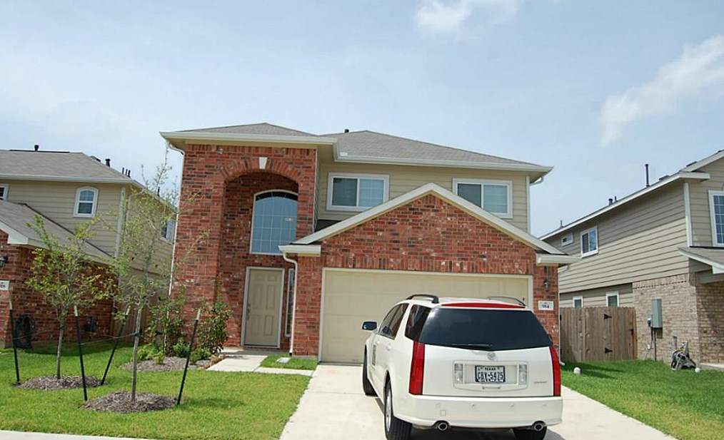 914 Crestmont Trail Dr, Missouri City, TX 77489