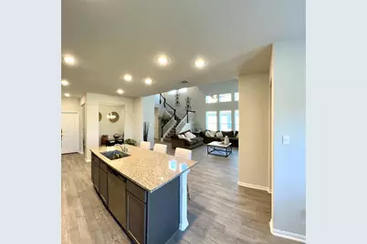 11710 Glossy Oak Lane, Houston, TX 77066 - Photo 8