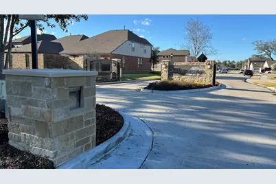 11710 Glossy Oak Lane, Houston, TX 77066 - Photo 2