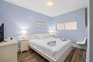1401 E Beach Dr, Galveston, TX 77550 - Photo 20