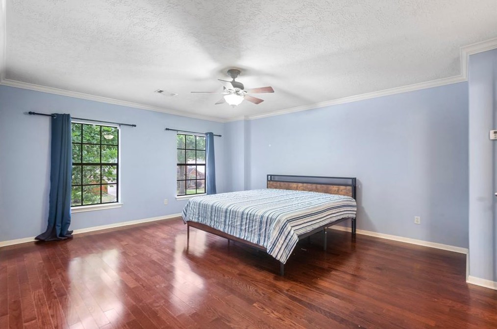 3522 Scenic Valley Dr, Humble TX 77345-1054 exterior