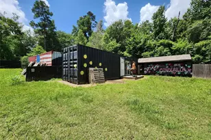 12123 Overhill Rd, Plantersville, TX 77363 - Photo 10