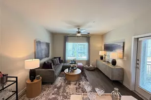 2102 Antoine Dr, Houston, TX 77055 - Photo 4