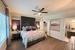 2102 Antoine Dr, Houston, TX 77055 - Photo 6