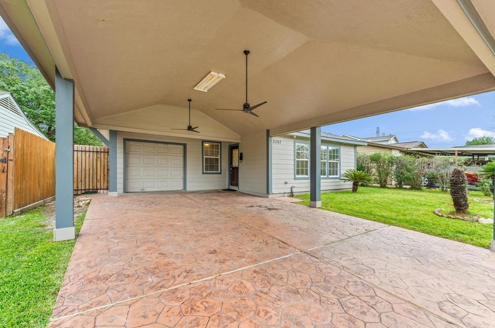 2307 Rosemead Dr, Pasadena TX  77506-2834 exterior