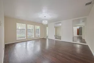 2107 Shadowbriar Dr, Houston, TX 77077 - Photo 14