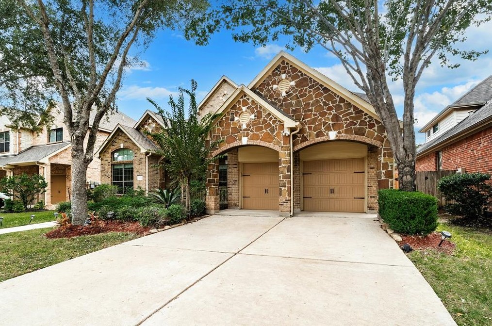 7018 Spindle Pine Way, Sugar Land, TX 77479