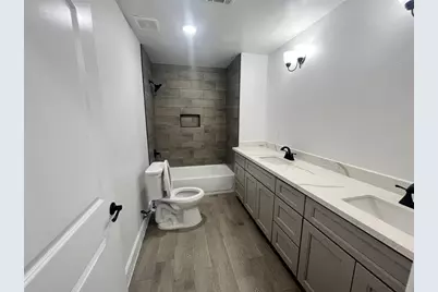 21268 White Oak Drive, Conroe, TX 77306 - Photo 6