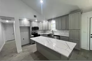 21268 White Oak Dr, Conroe, TX 77306 - Photo 18