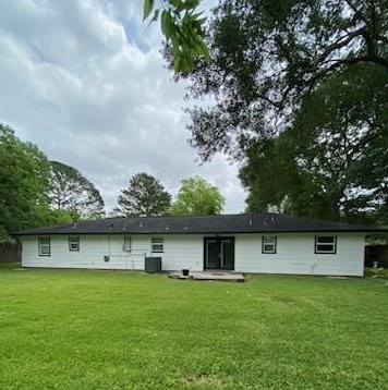 1910 Trinity St, League City, TX 77573