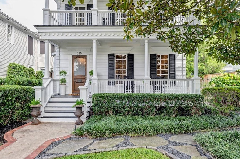 613 18th St, Houston, TX 77008-4418