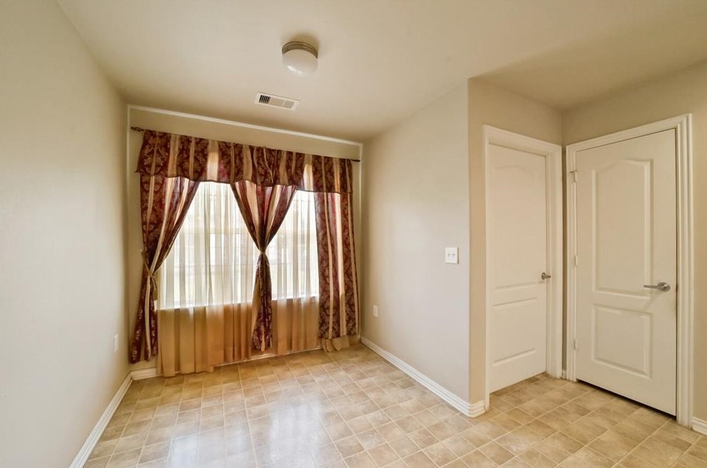 7909 Nashville St, Houston TX  77028-3441 exterior