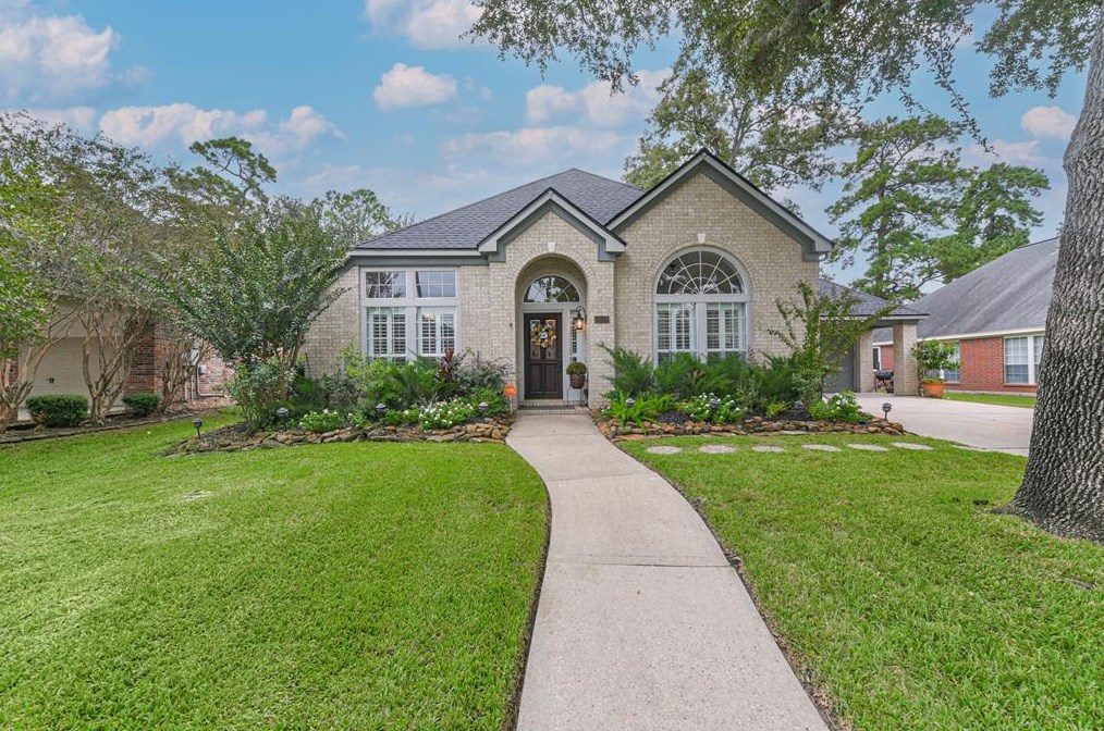 19118 Polo Meadow Dr, Humble, TX 77346