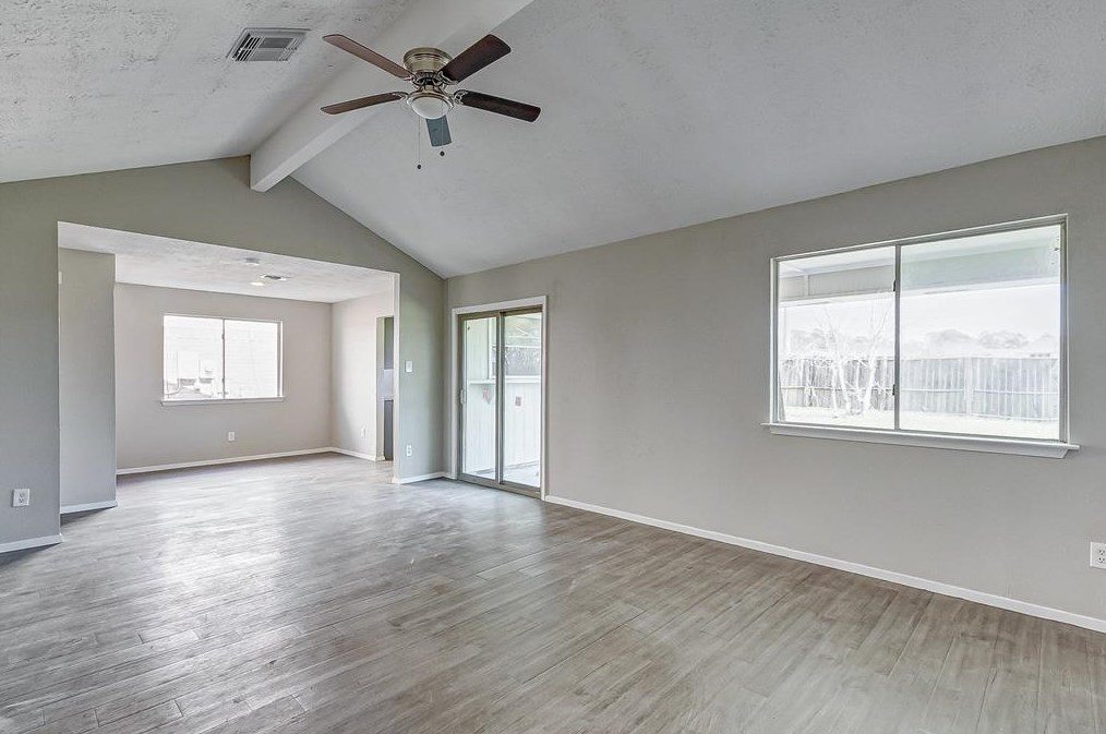 12338 Currin Forest Dr, Houston, TX 77044