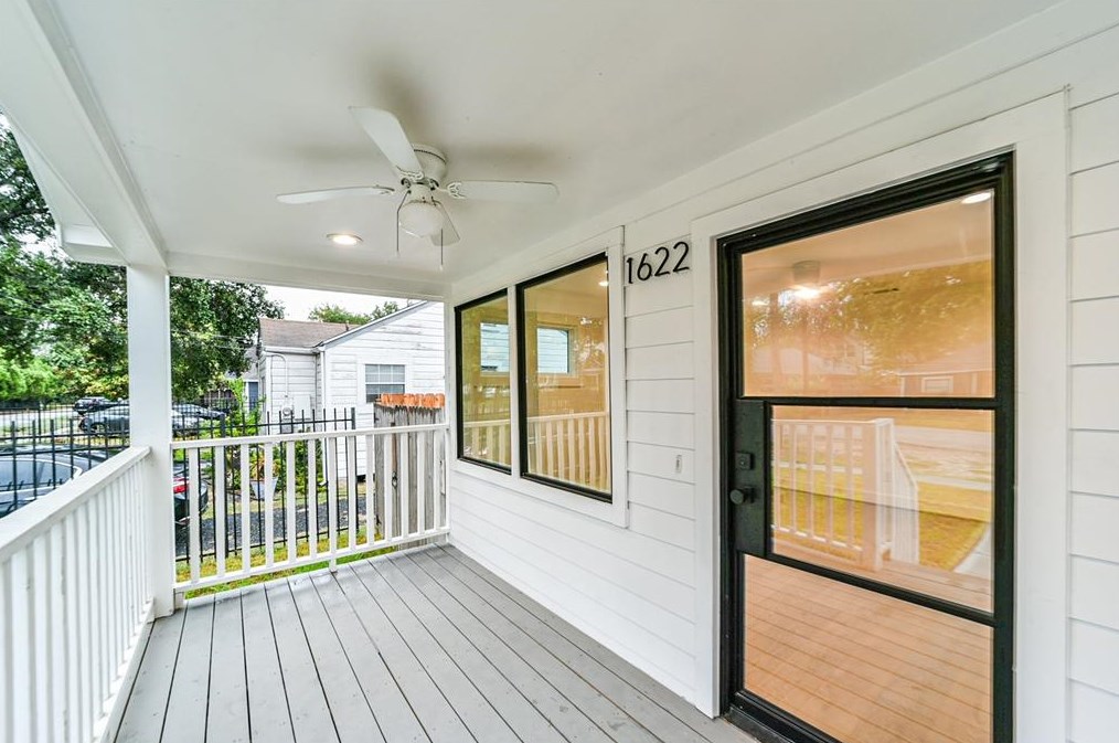 1622 Tabor St, Houston, TX 77009