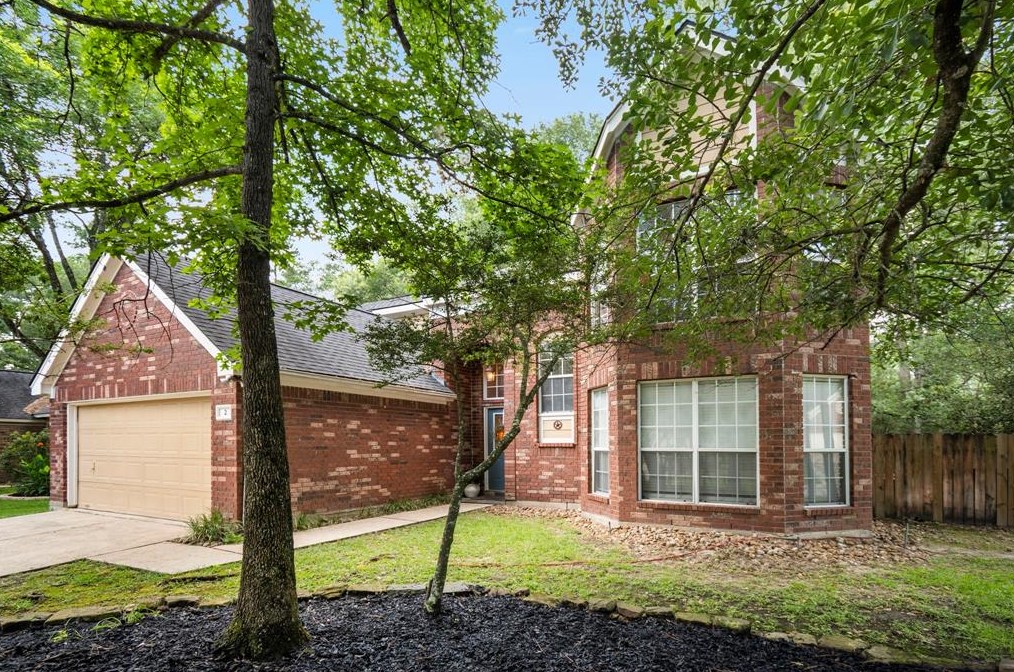 2 Amber Fire Pl, Spring, TX 77381-6015