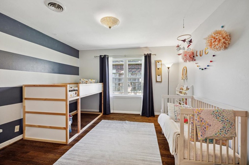 2903 Fairhope St, Houston TX 77025-3228 exterior