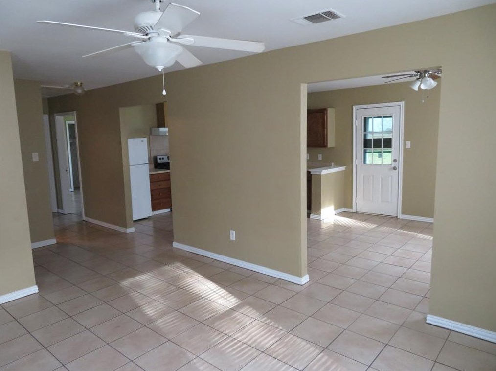 7207-a Meadowgreen Ln #a, Needville, TX 77461