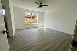 16246 Los Altos Dr, Houston, TX 77083 - Photo 8