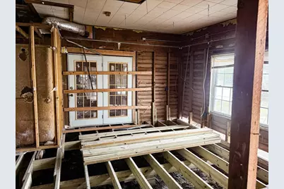 1704 Avenue O, Huntsville, TX 77340 - Photo 6