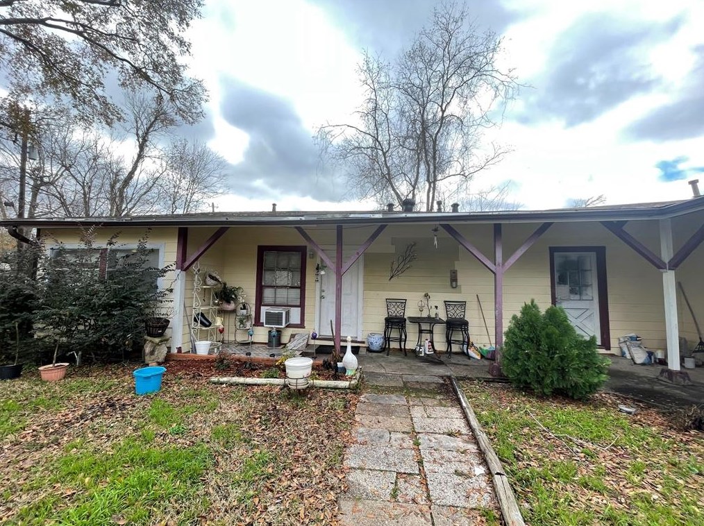 8611 Findlay St, Houston, TX 77017-3336