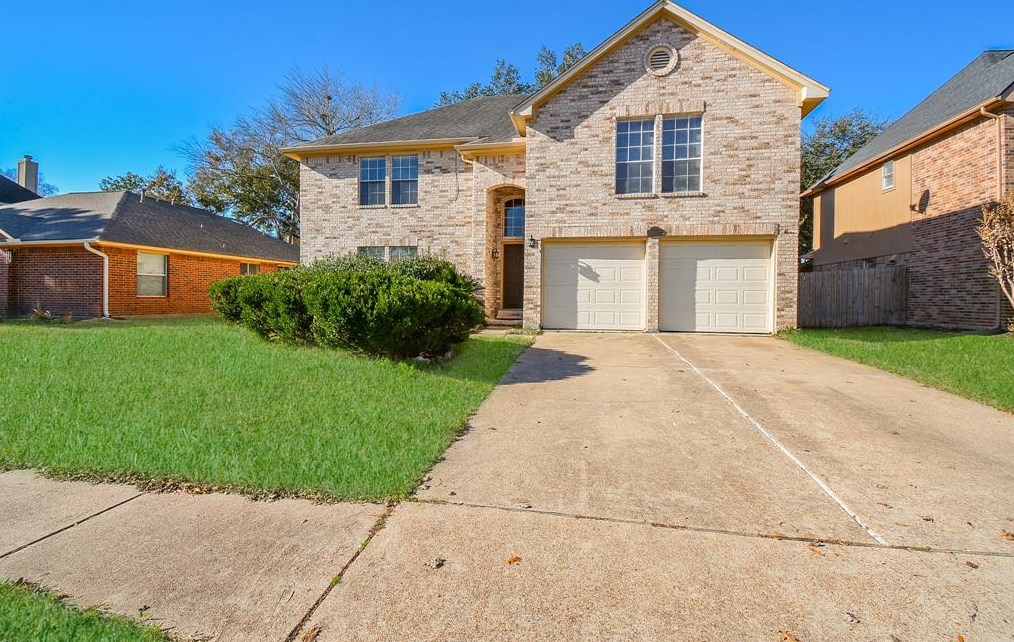 16338 Ginger Run Way, Sugar Land, TX 77498