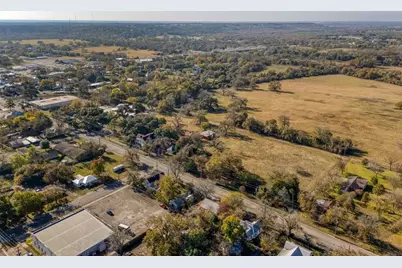 541 N Main Street, La Grange, TX 78945 - Photo 48