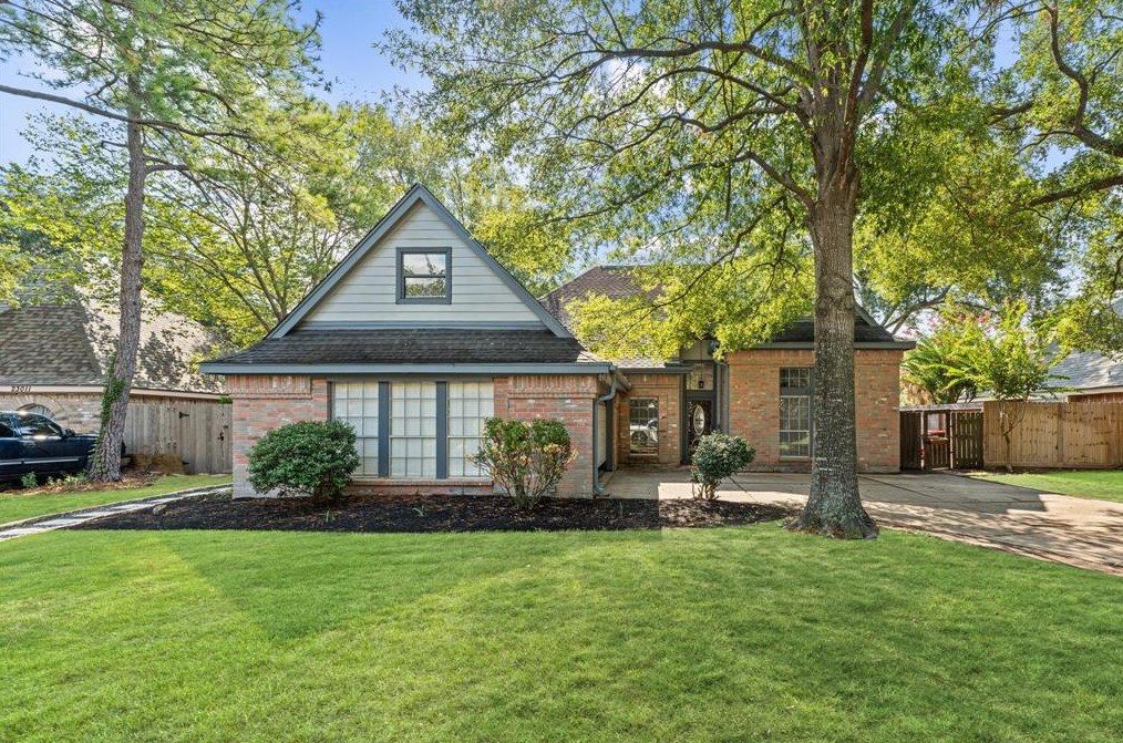 23015 Lanham Dr, Katy, TX 77450-1424