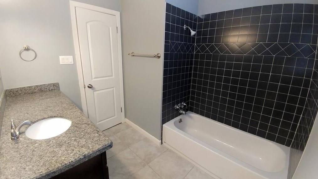 7906 Cedel, Houston TX  77055-1501 exterior