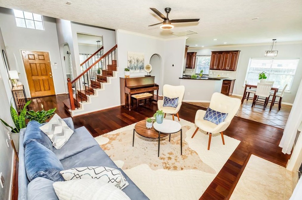 16303 April Ridge Dr, Houston, TX 77083