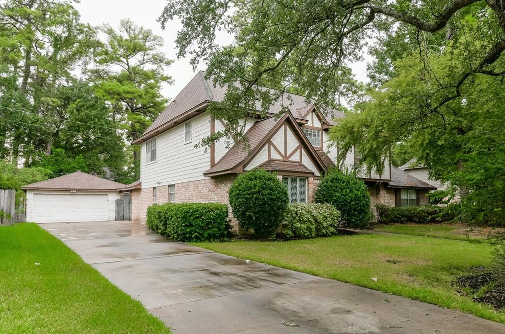 14603 Cedar Point Dr, Houston, TX 77070