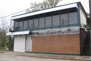 1110 Winbern St, Houston, TX 77004 - Photo 1