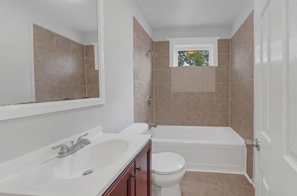 3012 Isabella St, Houston TX  77004-4528 exterior