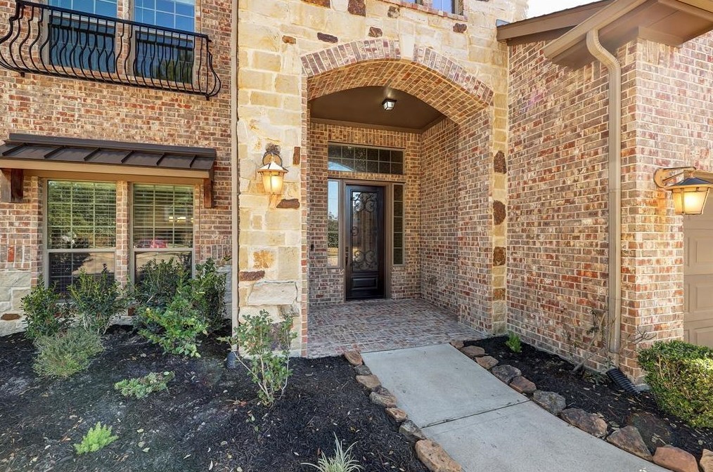 8338 Sedona Ridge Dr, Cypress, TX 77433