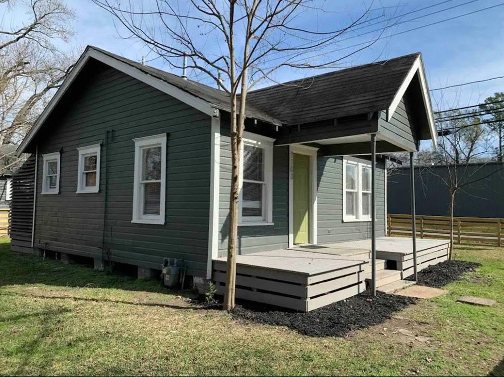 1103 18th St, Houston, TX 77008-3340