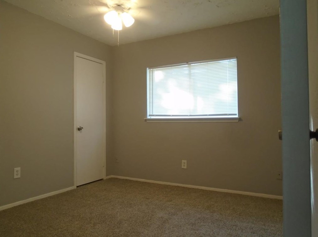 5421 Diane Ct, Spring TX 77373-8708 exterior