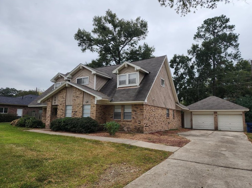 307 Sealander St, Crosby, TX 77532
