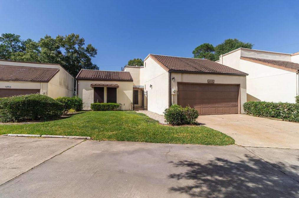 20315 Sunny Shores Dr #c, Humble, TX