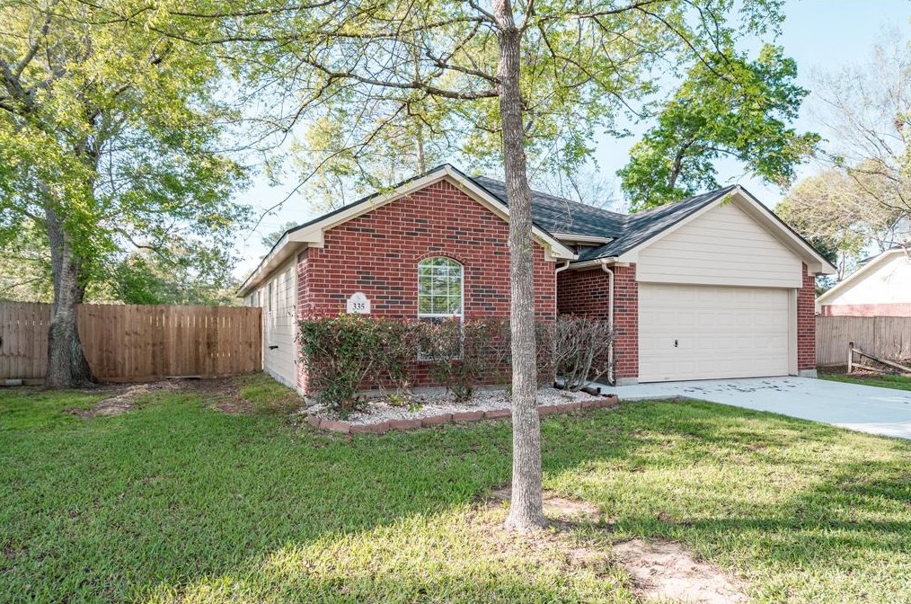 335 Binnacle Way, Crosby, TX 77532-4500