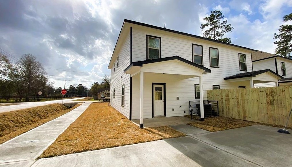 8237 Locksley Rd #b, Houston, TX 77078