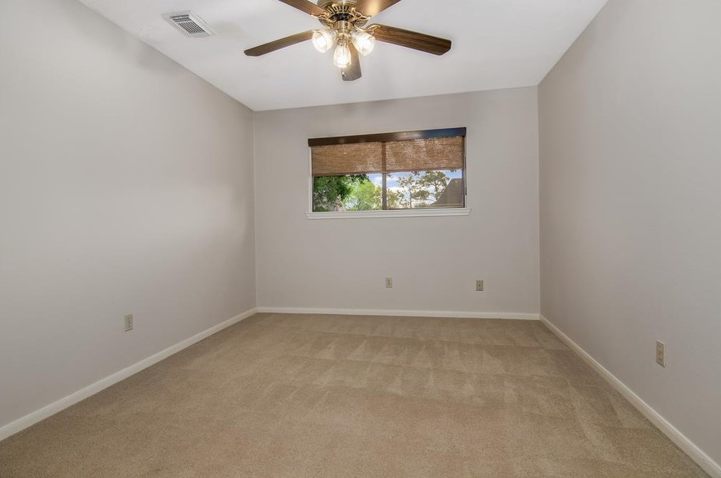 10002 Sagemark Dr, Houston TX  77089-5134 exterior
