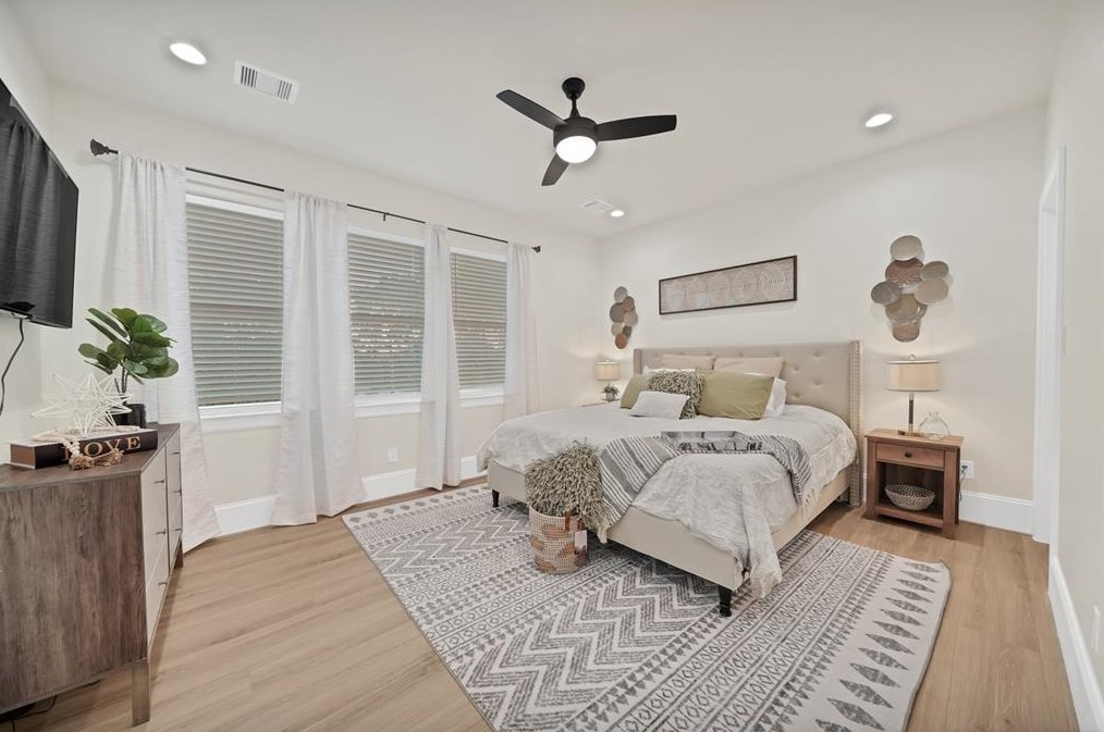 2110 Hadley St, Houston TX  77003-5814 exterior