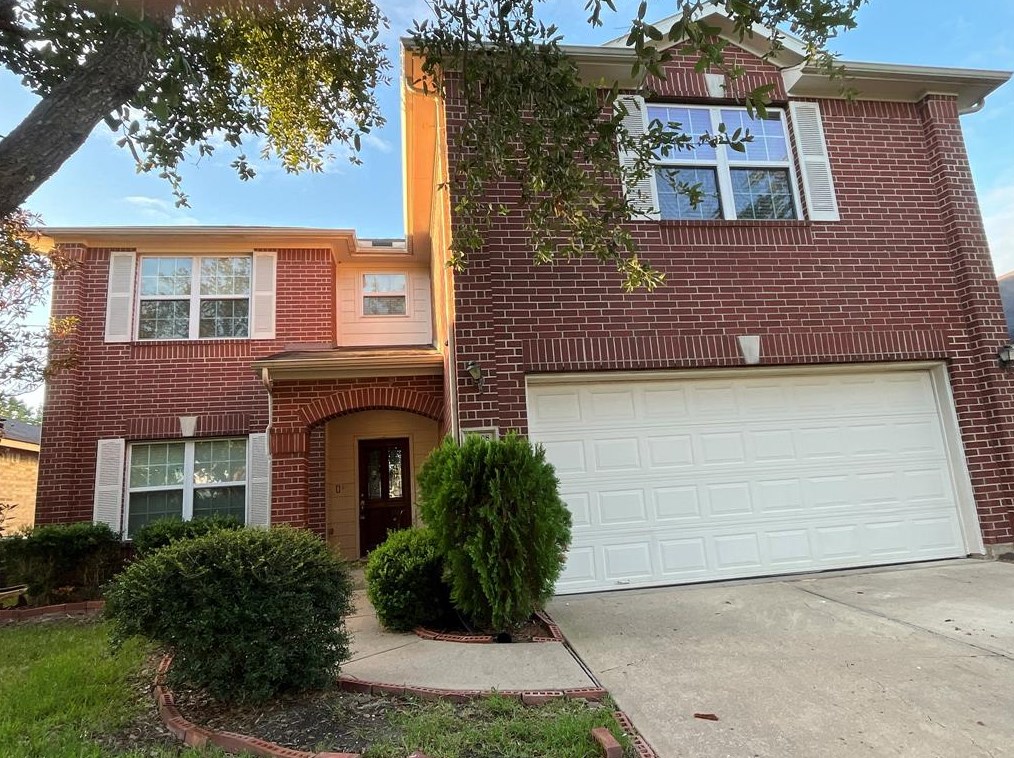 13108 Shallow Falls Ln, Pearland, TX 77584