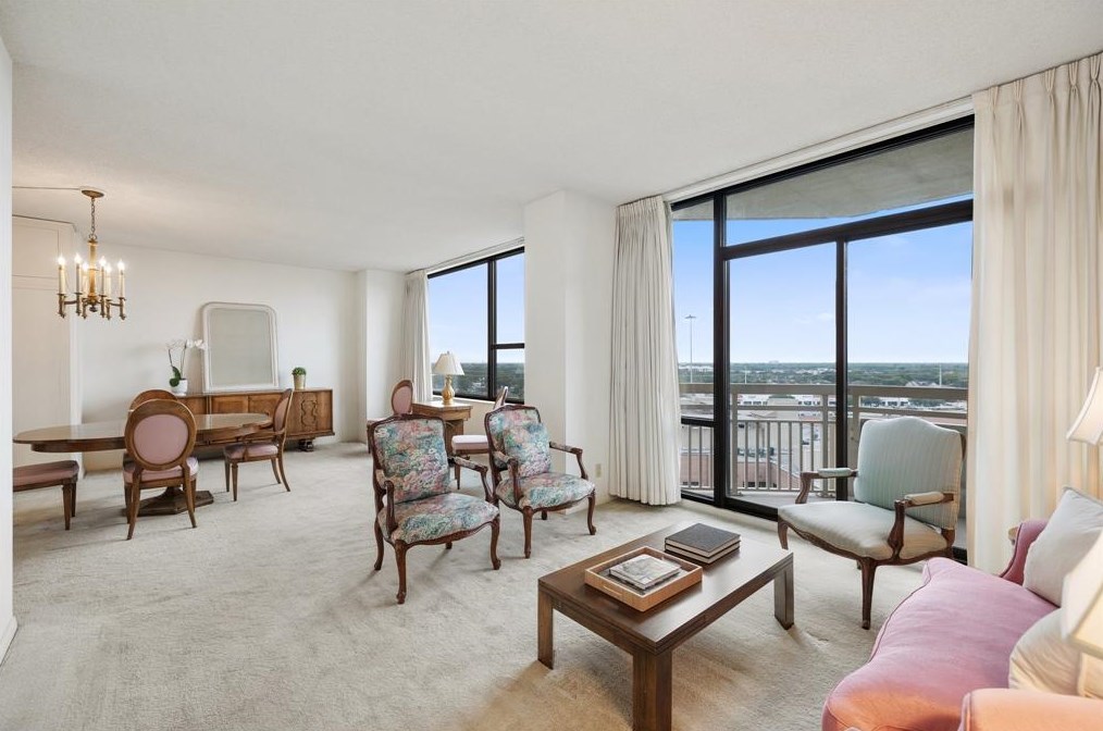 15 Greenway Plz #10a, Houston, TX 77046