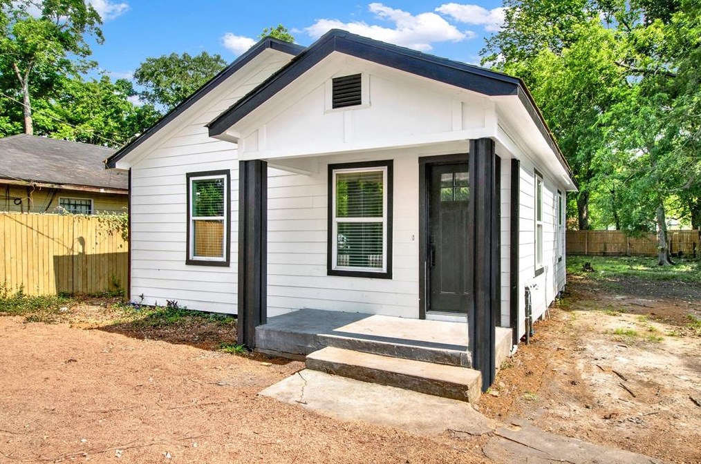5619 Kittridge St, Houston, TX 77028