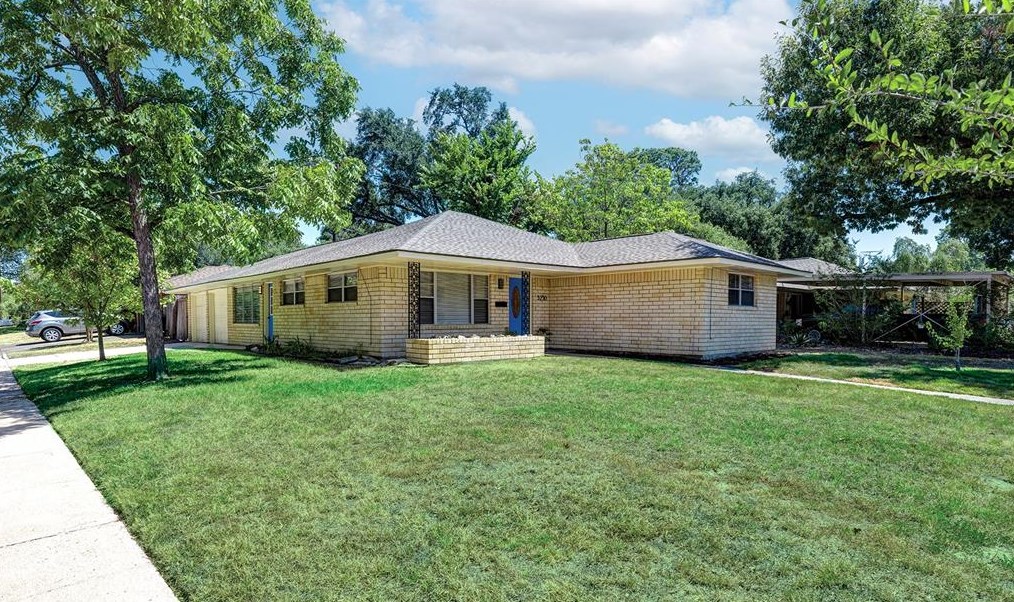 5230 Lido Ln, Houston, TX 77092-5264