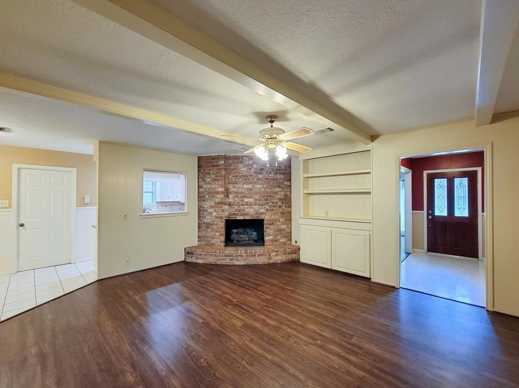 11413 Ash Creek Dr, Houston TX  77043-4608 exterior